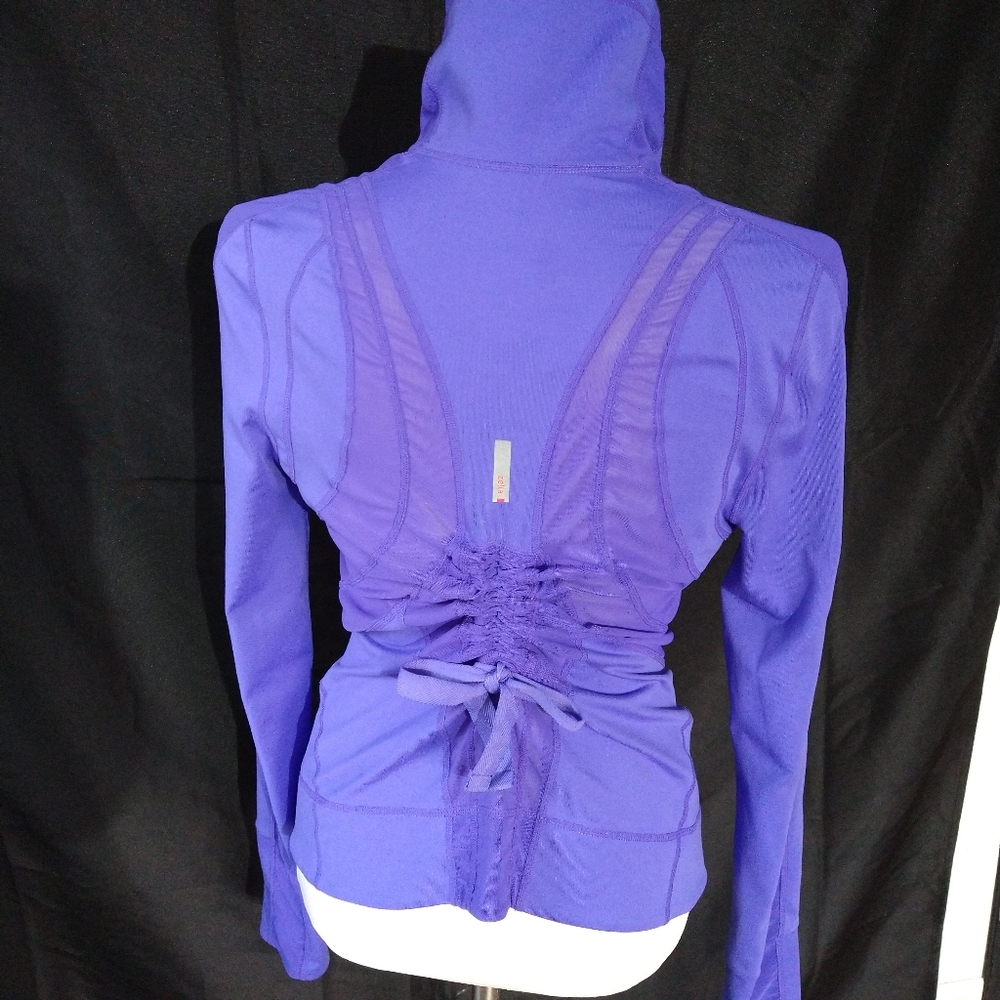 M) Zella Mesh Panel Drawstring Back Jacket - image 1